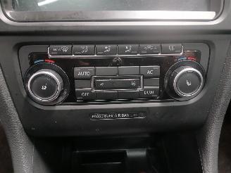 Volkswagen Golf Golf VI (5K1) Hatchback 1.2 TSI BlueMotion (CBZB) [77kW]  (11-2008/11-=
2012) picture 15