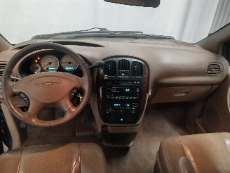 Chrysler Voyager Voyager/Grand Voyager (RG/RS) MPV 3.3 V6 (EGA) [128kW]  (02-2000/12-20=
08) picture 12