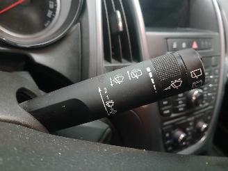 Opel Astra Astra J Sports Tourer (PD8/PE8/PF8) Combi 1.7 CDTi 16V (A17DTE(Euro 5)=
) [81kW]  (10-2010/10-2015) picture 15