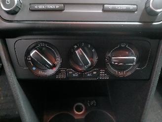 Volkswagen Polo Polo V (6R) Hatchback 1.6 TDI 16V 90 (CAYB(Euro 5)) [66kW]  (06-2009/0=
5-2014) picture 17