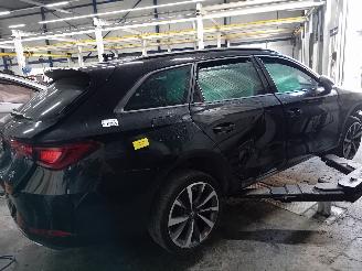 Seat Leon Leon Sportstourer (KLF) Combi 5-drs 1.4 TSI e-HYBRID 204 16V (DGEA) [1=
50kW]  (05-2020/...) picture 3