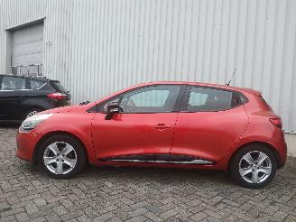 Renault Clio Clio IV (5R) Hatchback 5-drs 0.9 Energy TCE 90 12V (H4B-400(H4B-A4)) [=
66kW]  (11-2012/08-2021) picture 4