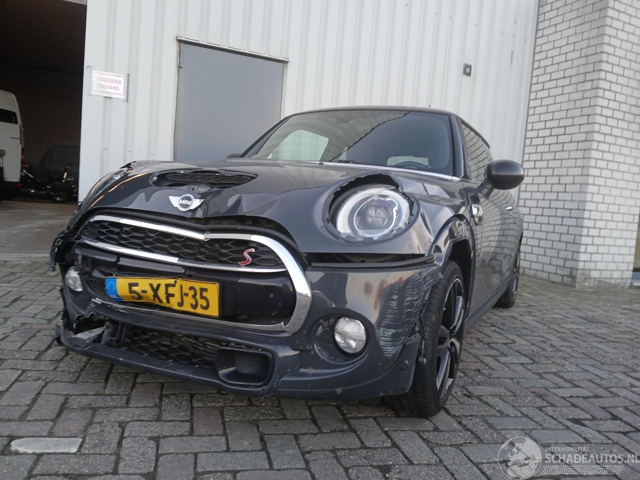 Mini Mini Mini (F56) Hatchback 3-drs 2.0 16V Cooper S (B48A20A) [141kW]  (12-201=
3/...)