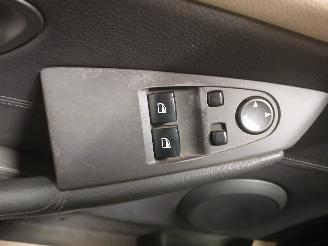 BMW 6-serie 6 serie (E63) Coupé 645 Ci 4.4 V8 32V (N62-B44A) [245kW]  (09-2003/0=
8-2005) picture 13