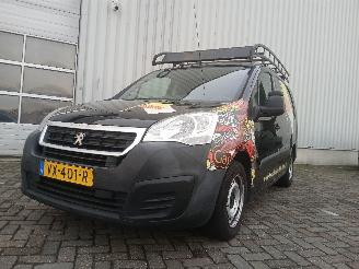 Voiture accidenté Peugeot Partner Partner (GC/GF/GG/GJ/GK) Van 1.6 BlueHDi 100 (DV6FD(BHY)) [73kW]  (04-=
2015/12-2018) 2016/6