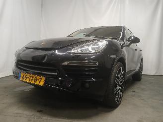 Voiture accidenté Porsche Cayenne Cayenne II (92A) SUV 3.0 D V6 24V (MCR.C(Euro 5)) [180kW]  (06-2011/05=
-2018) 2012/1