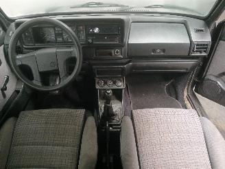 Volkswagen Golf Golf I Cabrio (155) Cabrio 1.8 i (2H) [72kW]  (08-1989/03-1993) picture 11