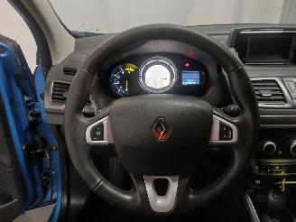 Renault Mégane Megane III Grandtour (KZ) Combi 5-drs 1.5 dCi 110 (K9K-636(K9K-A6)) [8=
1kW]  (02-2009/04-2016) picture 18