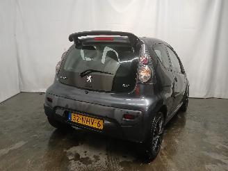 Peugeot 107 107 Hatchback 1.0 12V (384F(1KR)) [50kW]  (06-2005/05-2014) picture 4