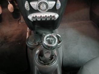 Mini Mini Mini (R56) Hatchback 1.6 16V One (N16-B16A) [72kW]  (03-2010/11-2013) picture 18