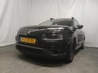 Schadeauto Citroën C4 C4 Cactus (0B/0P) Hatchback 5-drs 1.2 PureTech 82 12V (EB2F(HMZ)) [60k=
W]  (09-2014/...) 2015/2