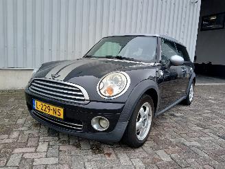 skadebil auto Mini Clubman Clubman (R55) Combi 1.6 16V Cooper (N12-B16A) [88kW]  (10-2007/12-2013=
) 2009/2