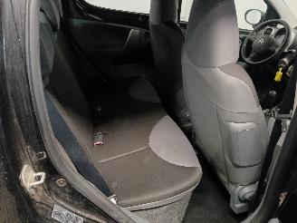 Citroën C1 C1 Hatchback 1.0 12V (1KR-FE(CFB)) [50kW]  (06-2005/09-2014) picture 9