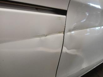 Mercedes Vito Vito (447.6) Van 2.2 116 CDI 16V (OM651.950) [120kW]  (10-2014/...) picture 19