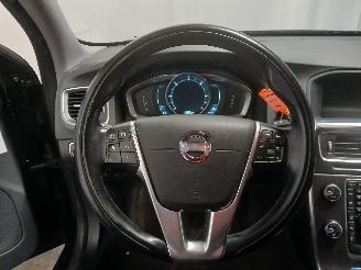 Volvo V-60 V60 I (FW/GW) Combi 2.4 D6 20V Plug-in Hybrid AWD (D82PHEV) [206kW]  (=
06-2012/12-2015) picture 18