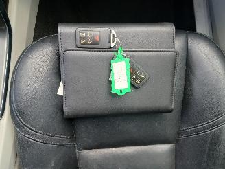 Volvo V-40 V40 (MV) Hatchback 5-drs 1.6 D2 (D4162T) [84kW]  (03-2012/12-2016) picture 17