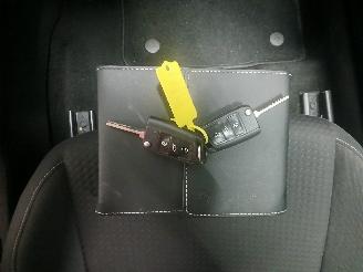 Volkswagen Polo Polo VI (AW1) Hatchback 5-drs 1.0 TGI 12V (DBYA) [66kW]  (09-2017/...)= picture 18