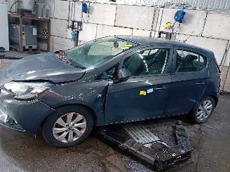 Uttjänta bilar auto Opel Corsa Corsa E Hatchback 1.3 CDTi 16V ecoFLEX (B13DTE) [70kW]  (09-2014/...) 2014