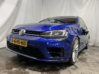 Damaged car Volkswagen Golf Golf VII Variant (AUVV) Combi 2.0 R 4Motion 16V (CJXC) [221kW]  (03-20=
15/08-2020) 2015/11