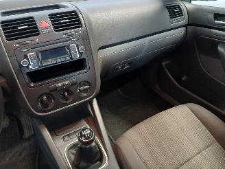 Volkswagen Golf Golf V Variant (1K5) Combi 1.6 (BSE) [75kW]  (06-2007/07-2009) picture 15