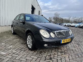 Mercedes E-klasse E (W211) Sedan 2.2 E-220 CDI 16V (OM646.961) [110kW]  (03-2002/12-2008=
) picture 5