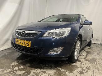 damaged passenger cars Opel Astra Astra J (PC6/PD6/PE6/PF6) Hatchback 5-drs 1.4 Turbo 16V (A14NEL(Euro 5=
)) [88kW]  (10-2010/10-2015) 2011/7