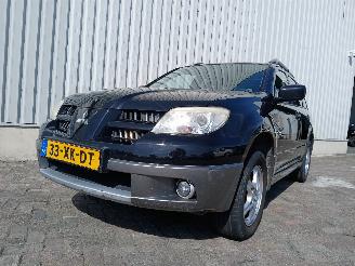 krockskadad bil auto Mitsubishi Outlander Outlander (CU) SUV 2.0 16V 4x2 (4G63(16V)) [100kW]  (05-2003/10-2006) 2007/6