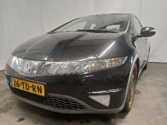 krockskadad bil auto Honda Civic Civic (FK/FN) Hatchback 2.2 i-CTDi 16V (N22A2) [103kW]  (09-2005/01-20=
12) 2006/7