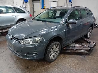 Uttjänta bilar auto Volkswagen Golf Golf VII Variant (AUVV) Combi 1.6 TDI BlueMotion 16V (CXXB) [81kW]  (0=
5-2013/12-2020) 2015/6