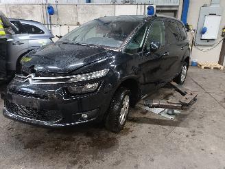Salvage car Citroën C4 C4 Grand Picasso (3A) MPV 1.6 BlueHDI 120 (DV6FC(BHZ)) [88kW]  (07-201=
4/12-2018) 2015/11