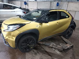 Dezmembrări autoturisme Toyota Aygo Aygo X Hatchback 1.0 12V VVT-i (1KR-FE) [53kW]  (03-2022/...) 2023/1
