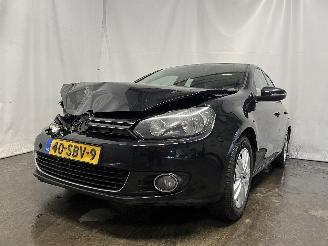 damaged passenger cars Volkswagen Golf Golf VI (5K1) Hatchback 1.6 TDI 16V (CAYC(Euro 5)) [77kW]  (02-2009/11=
-2012) 2011/9