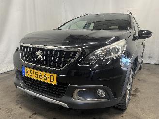 Auto incidentate Peugeot 2008 2008 (CU) MPV 1.2 12V e-THP PureTech 110 (EB2DT(HNZ)) [81kW]  (01-2015=
/12-2019) 2016/11