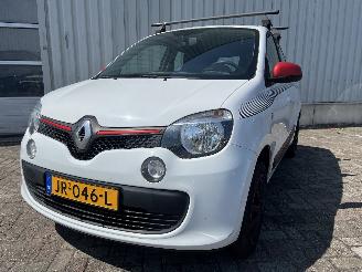 Coche accidentado Renault Twingo Twingo III (AH) Hatchback 5-drs 1.0 SCe 70 12V (H4D-400(H4D-A4)) [52kW=
]  (09-2014/04-2019) 2016/6
