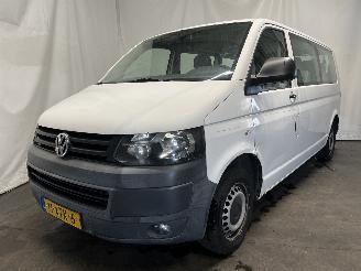 damaged passenger cars Volkswagen Transporter Transporter/Caravelle T5 Bus 2.0 (AXA) [85kW]  (11-2003/08-2015) 2012/8