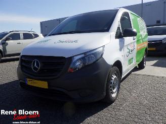 krockskadad bil bedrijf Mercedes Vito 109 CDI Funtional Airco Lang 2020/3
