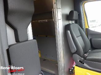Mercedes eSprinter L2H2 41kwh picture 11