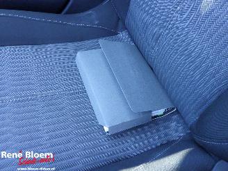 Opel Corsa 1.2 Edition picture 18