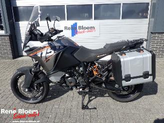 krockskadad bil motor KTM 1190 Adventure  2016/2