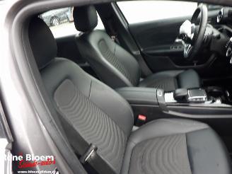 Mercedes A-klasse 180 Business Solution AMG 136pk picture 15