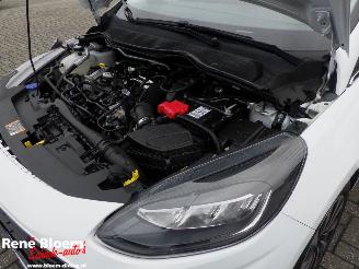 Ford Fiesta 1.0 EcoBoost Hybrid Titanium picture 17