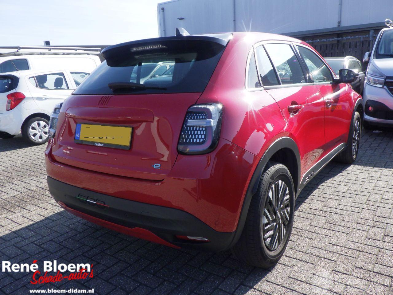 Fiat 600 e Red 54kWh 156pk Automaat