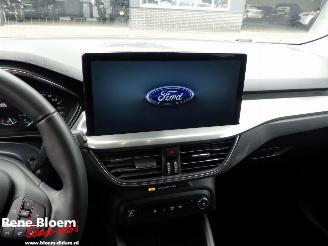 Ford Focus 1.0 Ecoboost Hybrid Titanium picture 21