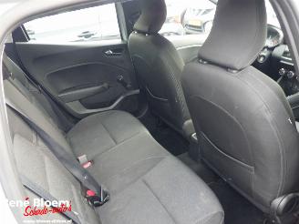 Renault Clio 1.0 TCE 90 Equilibre 91pk picture 15