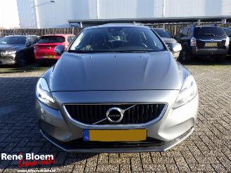Volvo V-40 2.0 D3 Dynamic 150pk Aut Edition picture 6