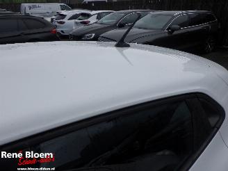 Renault Clio 1.0 TCE 90 Equilibre picture 8