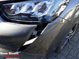 Peugeot 208 1.5 BlueHDi Allure Pack picture 22