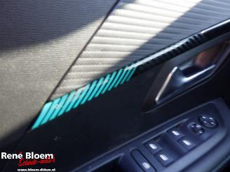 Peugeot 208 1.5 BlueHDi Allure Pack picture 16