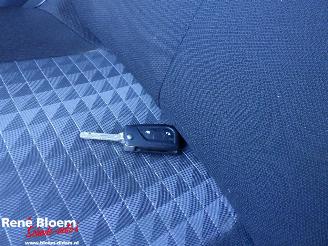 Peugeot 108 1.0 e-VTi Active 5drs picture 17