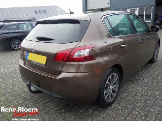 Peugeot 308 1.6 THP Premiere picture 4